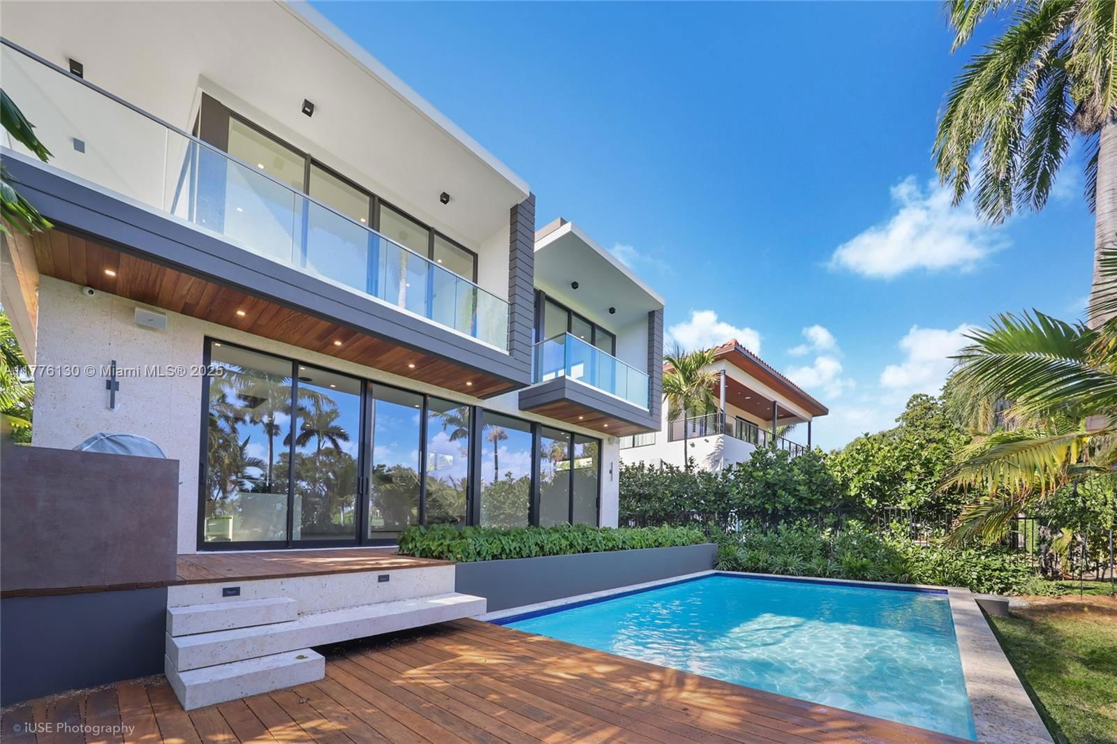 Real estate property located at 5825 Alton Rd, Miami-dade, La Gorce Golf Sub, Miami Beach, FL