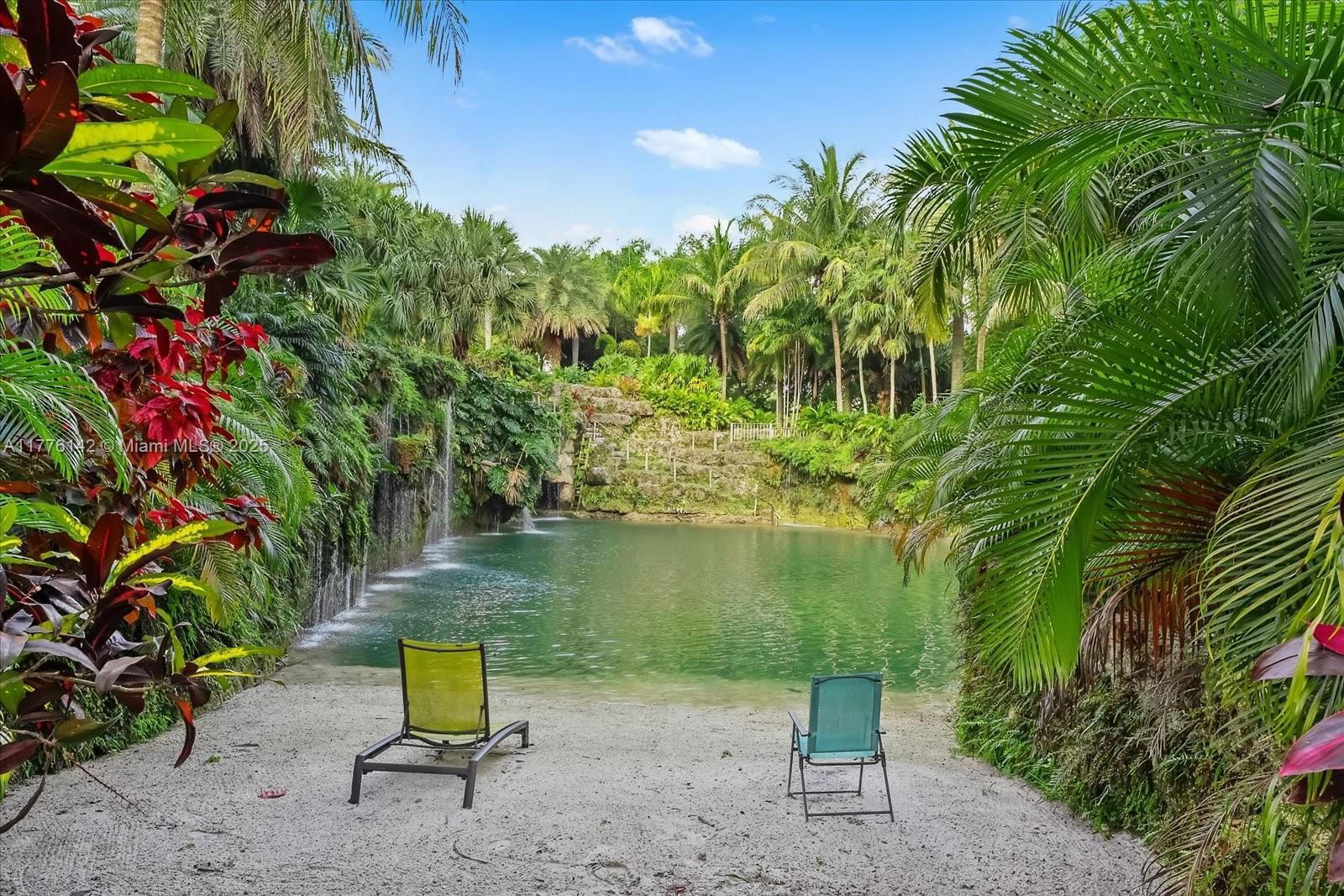 Real estate property located at 15000 200th St, Miami-dade, Breezy Oaks, Miami, FL