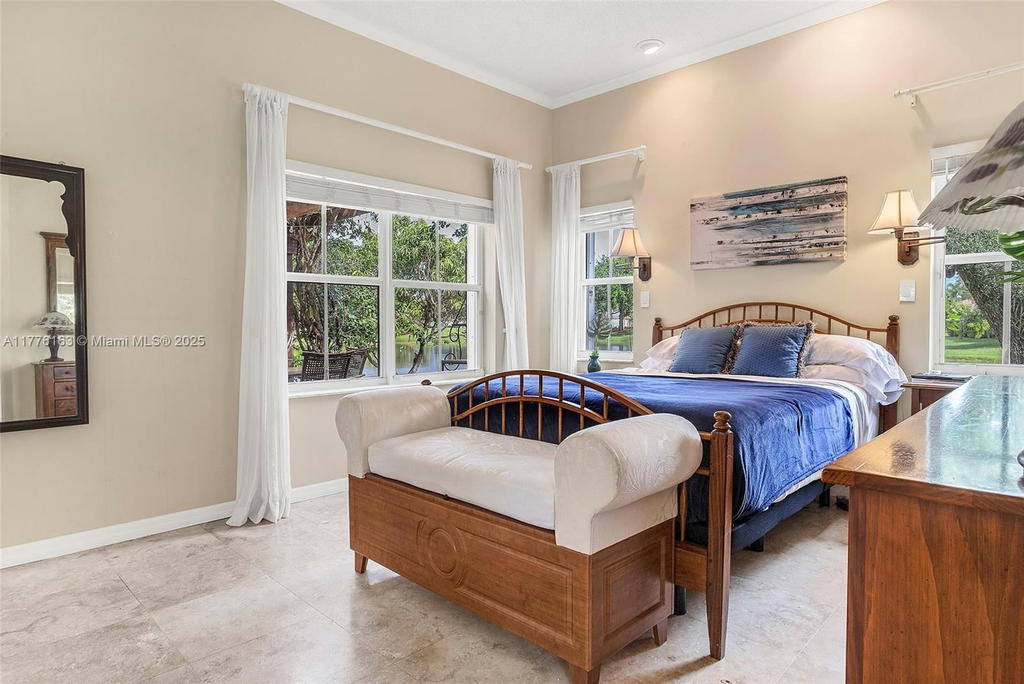 Real estate property located at 845 Vista Meadows Dr, Broward, Sector 3 - Parcels H I J, Weston, FL