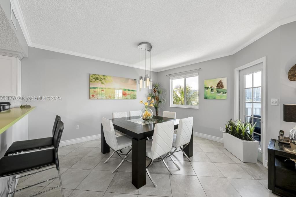 Real estate property located at , Miami-dade, Les Pelicans (the Pelican, Sunny Isles Beach, FL