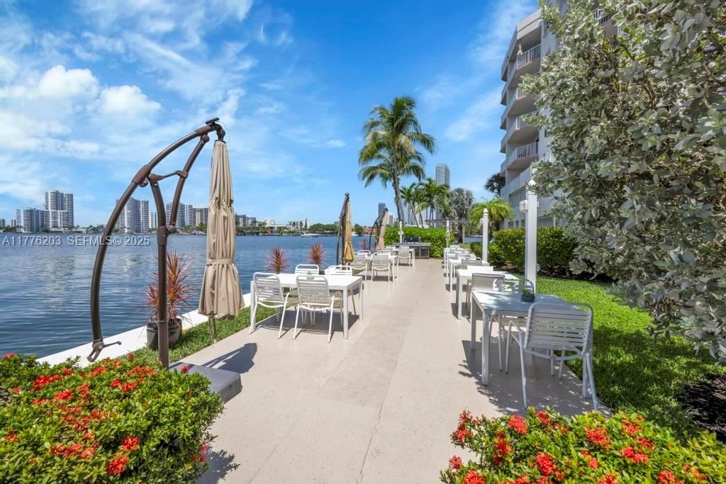 Real estate property located at , Miami-dade, Les Pelicans (the Pelican, Sunny Isles Beach, FL