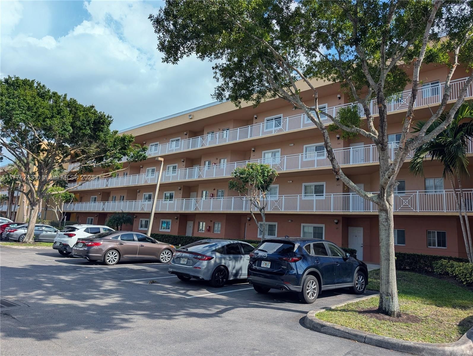 Real estate property located at , Palm Beach, Lucerne Pointe Condo C, Green Acres, FL