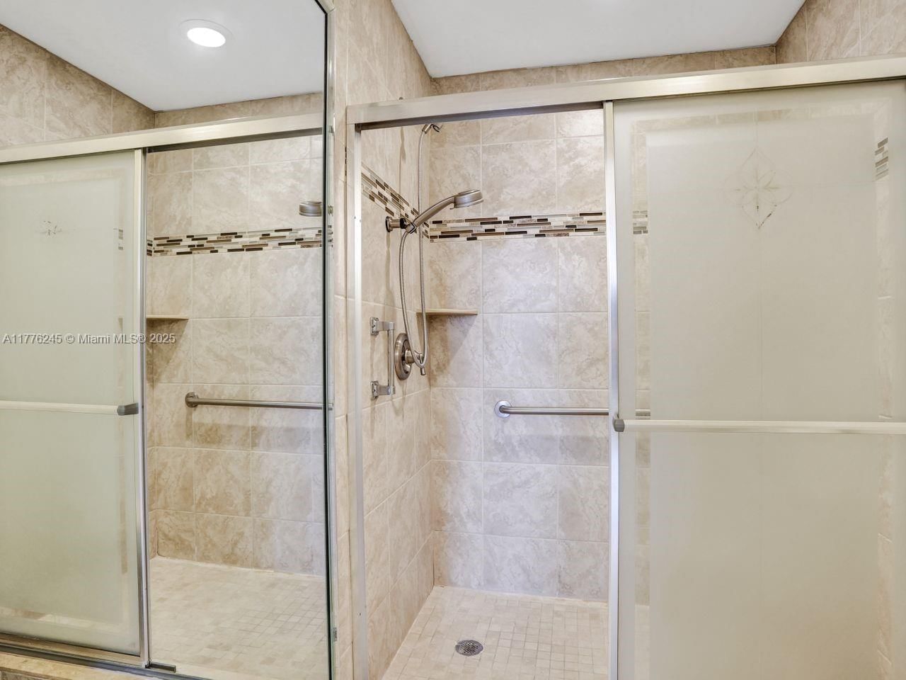 Real estate property located at 15831 10th St, Broward, Hollywood Lakes Country C, Pembroke Pines, FL