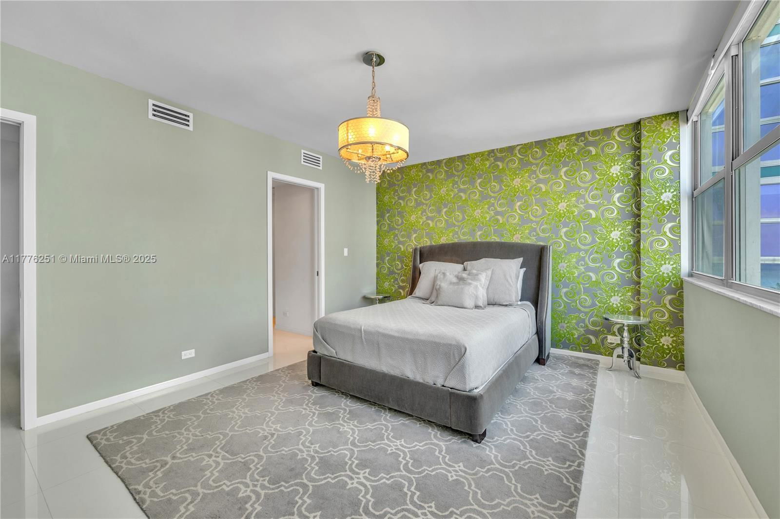 Real estate property located at 5055 Collins Ave #7A, Miami-dade, Crystal House Condo, Miami Beach, FL