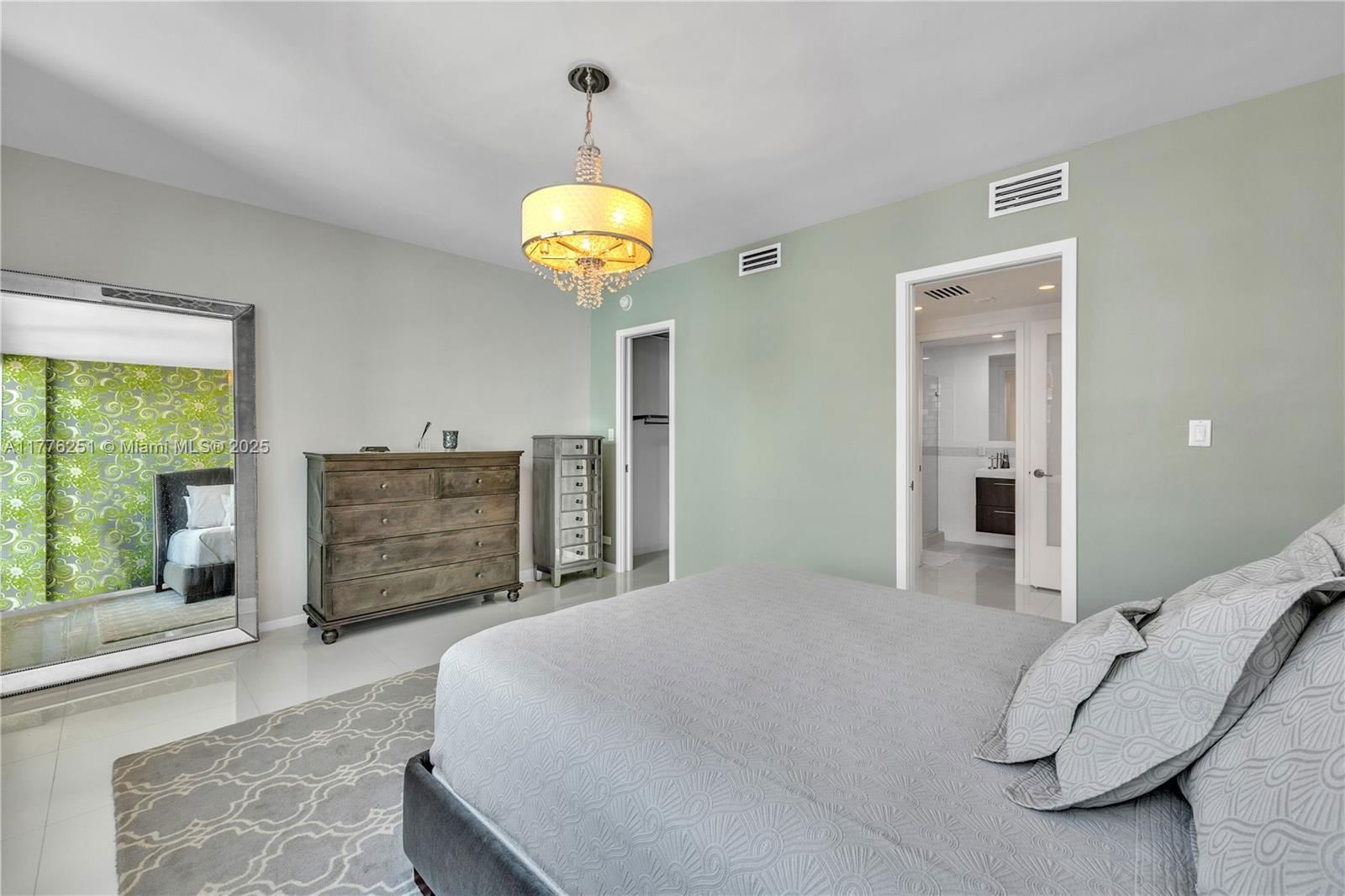 Real estate property located at 5055 Collins Ave #7A, Miami-dade, Crystal House Condo, Miami Beach, FL