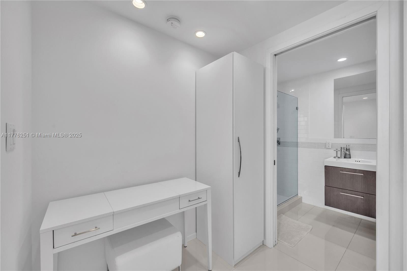 Real estate property located at 5055 Collins Ave #7A, Miami-dade, Crystal House Condo, Miami Beach, FL