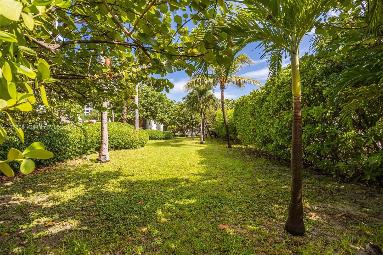 Real estate property located at 5055 Collins Ave #7A, Miami-dade, Crystal House Condo, Miami Beach, FL