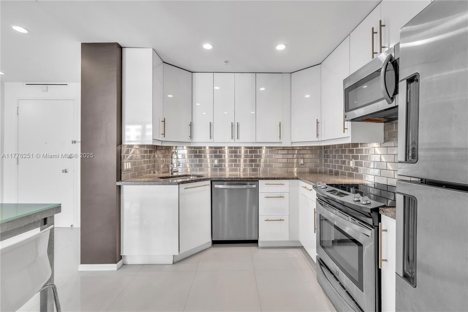 Real estate property located at 5055 Collins Ave #7A, Miami-dade, Crystal House Condo, Miami Beach, FL