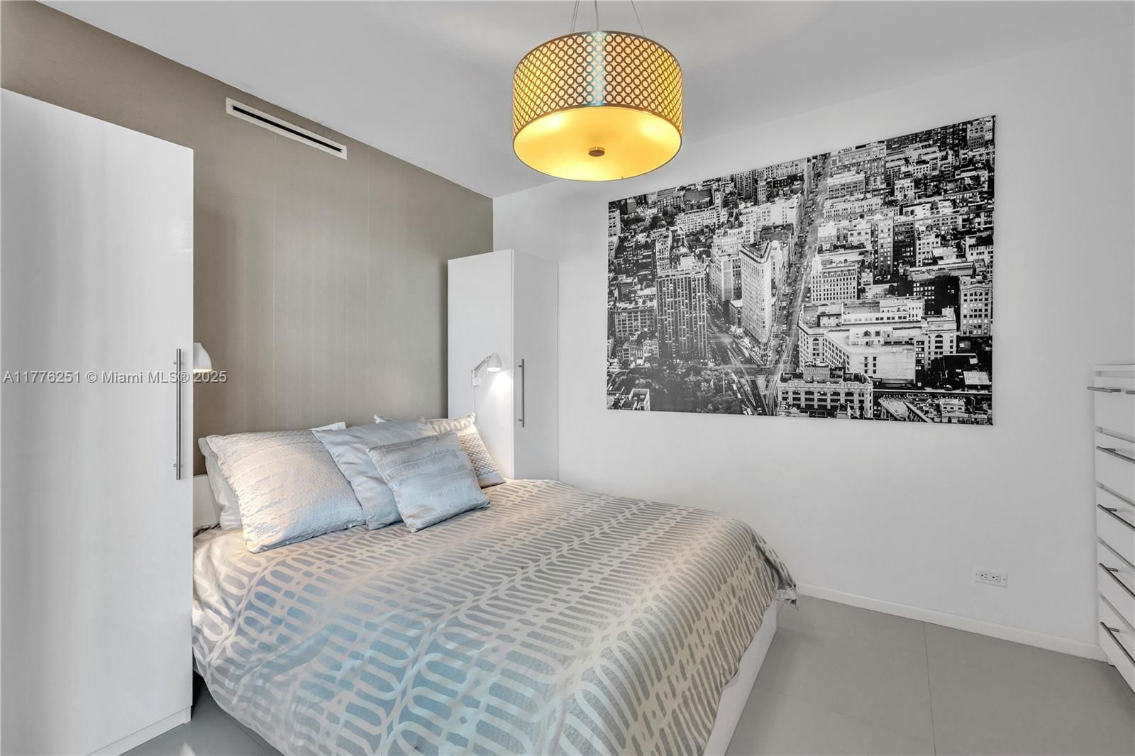 Real estate property located at 5055 Collins Ave #7A, Miami-dade, Crystal House Condo, Miami Beach, FL