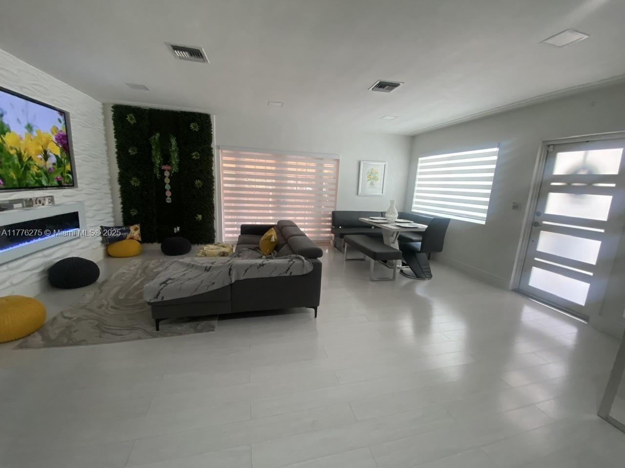 Real estate property located at 291 Cir Dr, Miami-dade, Deer Pk Addn, Hialeah, FL