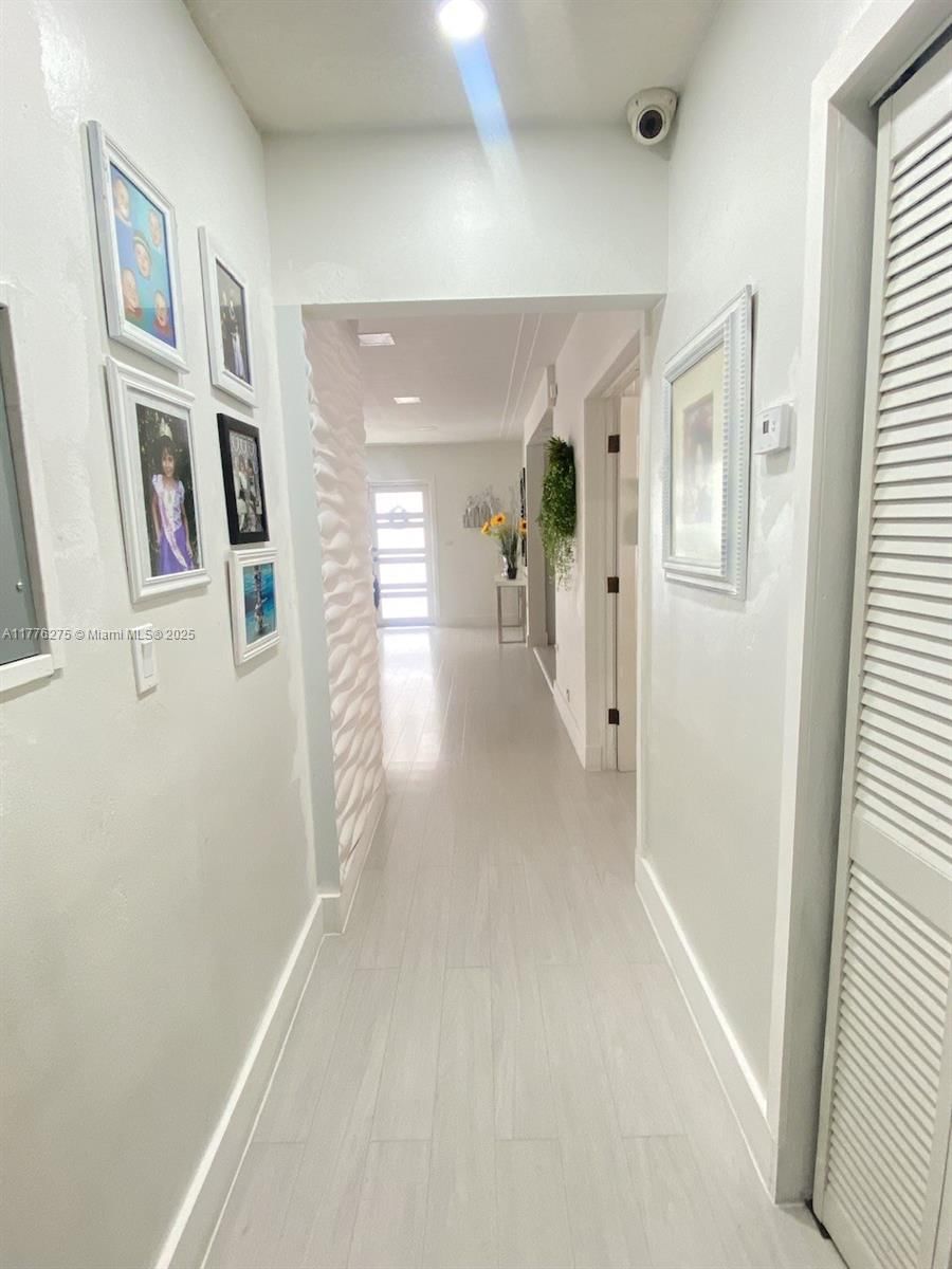 Real estate property located at 291 Cir Dr, Miami-dade, Deer Pk Addn, Hialeah, FL