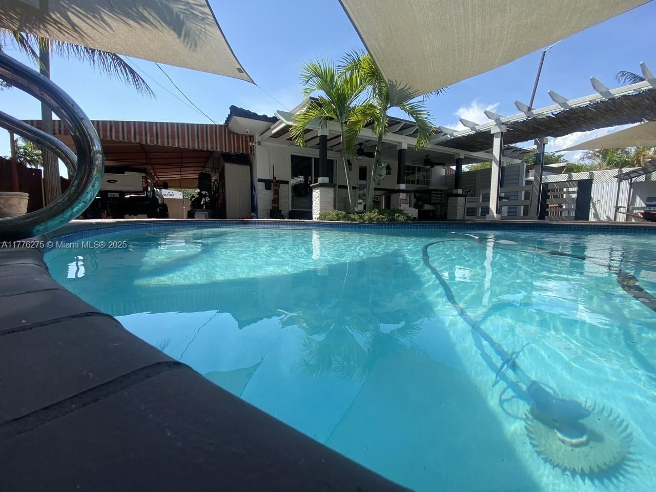 Real estate property located at 291 Cir Dr, Miami-dade, Deer Pk Addn, Hialeah, FL