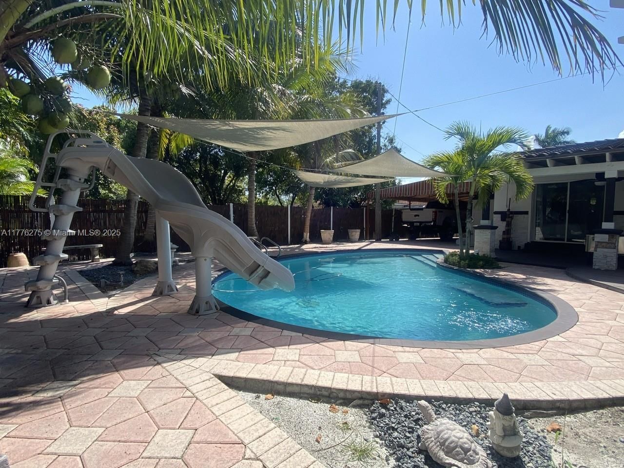 Real estate property located at 291 Cir Dr, Miami-dade, Deer Pk Addn, Hialeah, FL