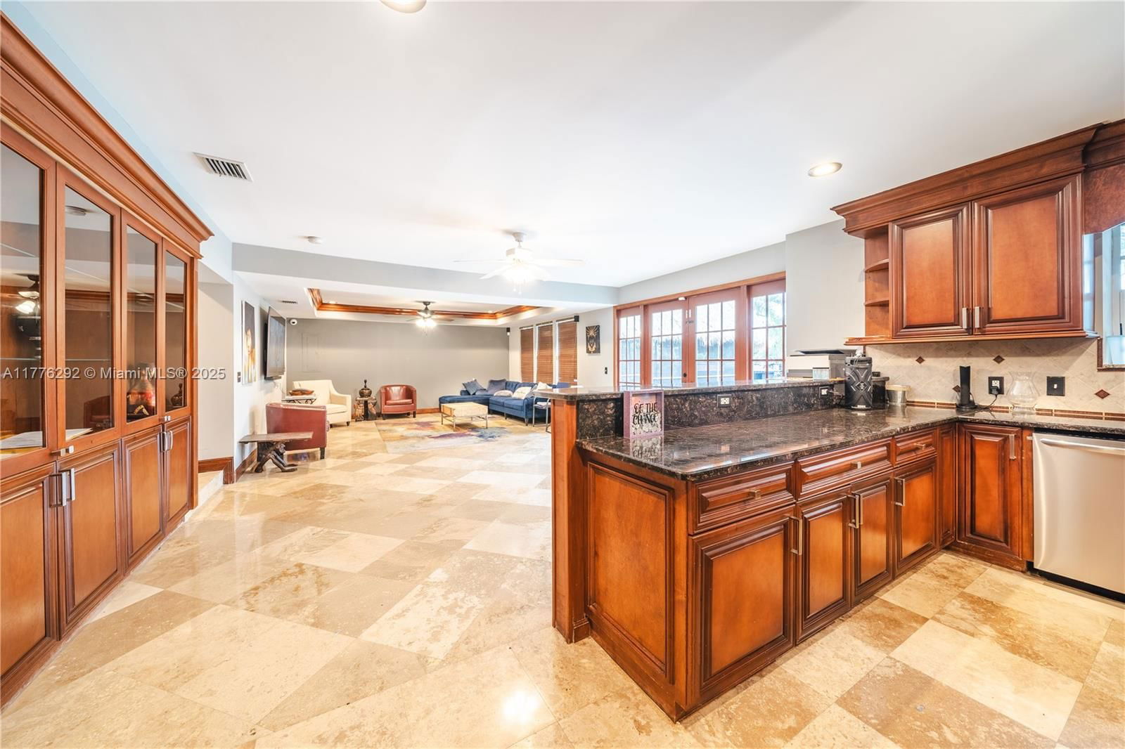 Real estate property located at 1330 Ontario Dr, Palm Beach, Lake Osborne Estates 6, Lake Worth, FL