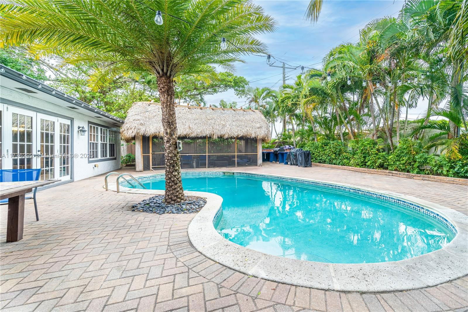 Real estate property located at 1330 Ontario Dr, Palm Beach, Lake Osborne Estates 6, Lake Worth, FL