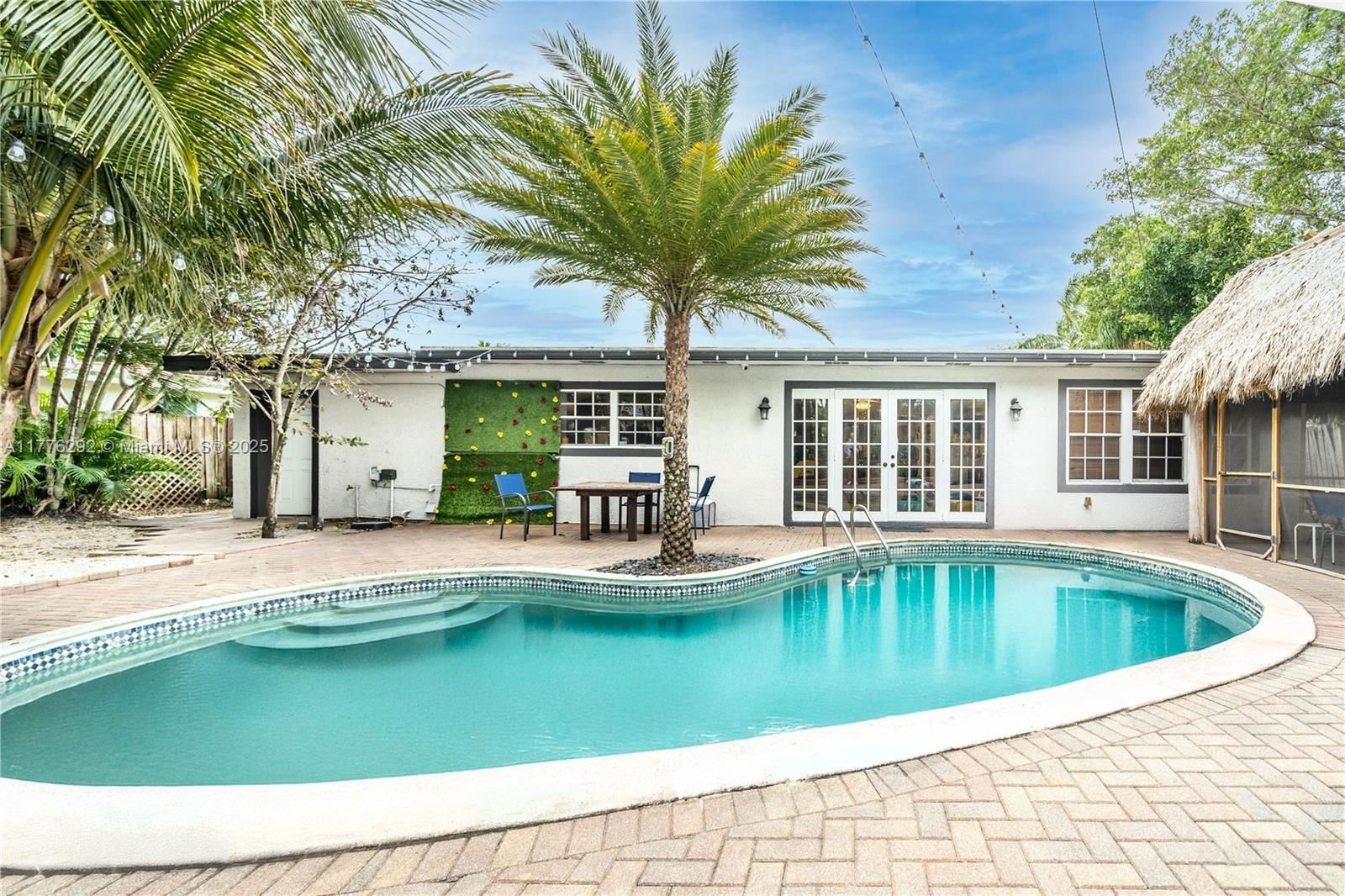 Real estate property located at 1330 Ontario Dr, Palm Beach, Lake Osborne Estates 6, Lake Worth, FL