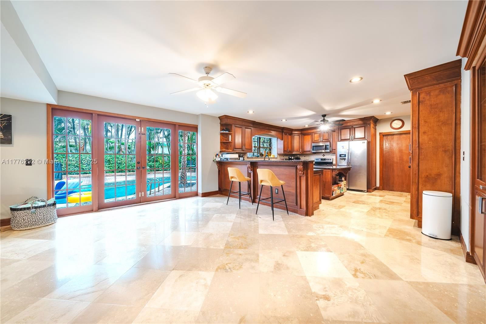 Real estate property located at 1330 Ontario Dr, Palm Beach, Lake Osborne Estates 6, Lake Worth, FL