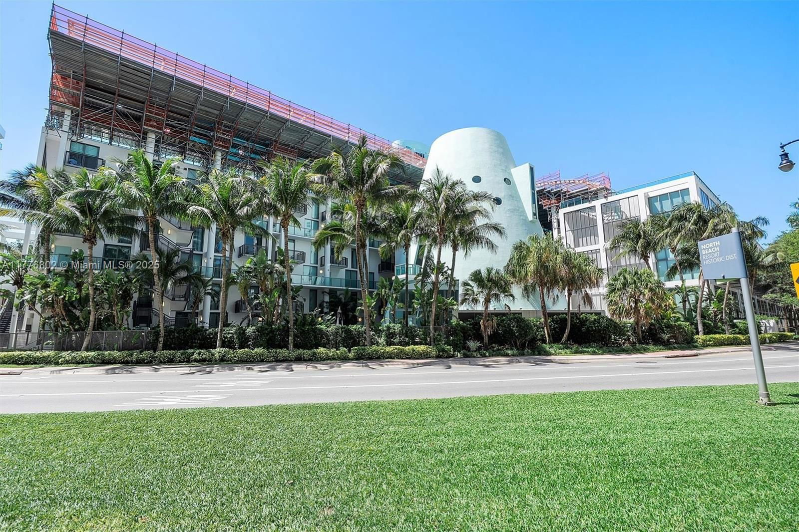 Real estate property located at 6000 Collins Ave #326, Miami-dade, Terra Beachside Condo, Miami Beach, FL