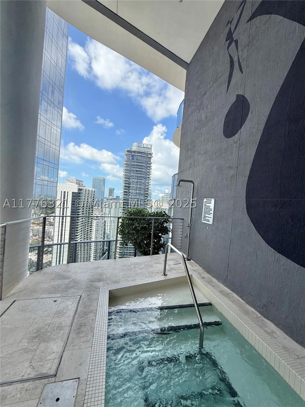 Real estate property located at 801 Miami Ave #5209, Miami-dade, 801 Sma Residences Condo, Miami, FL