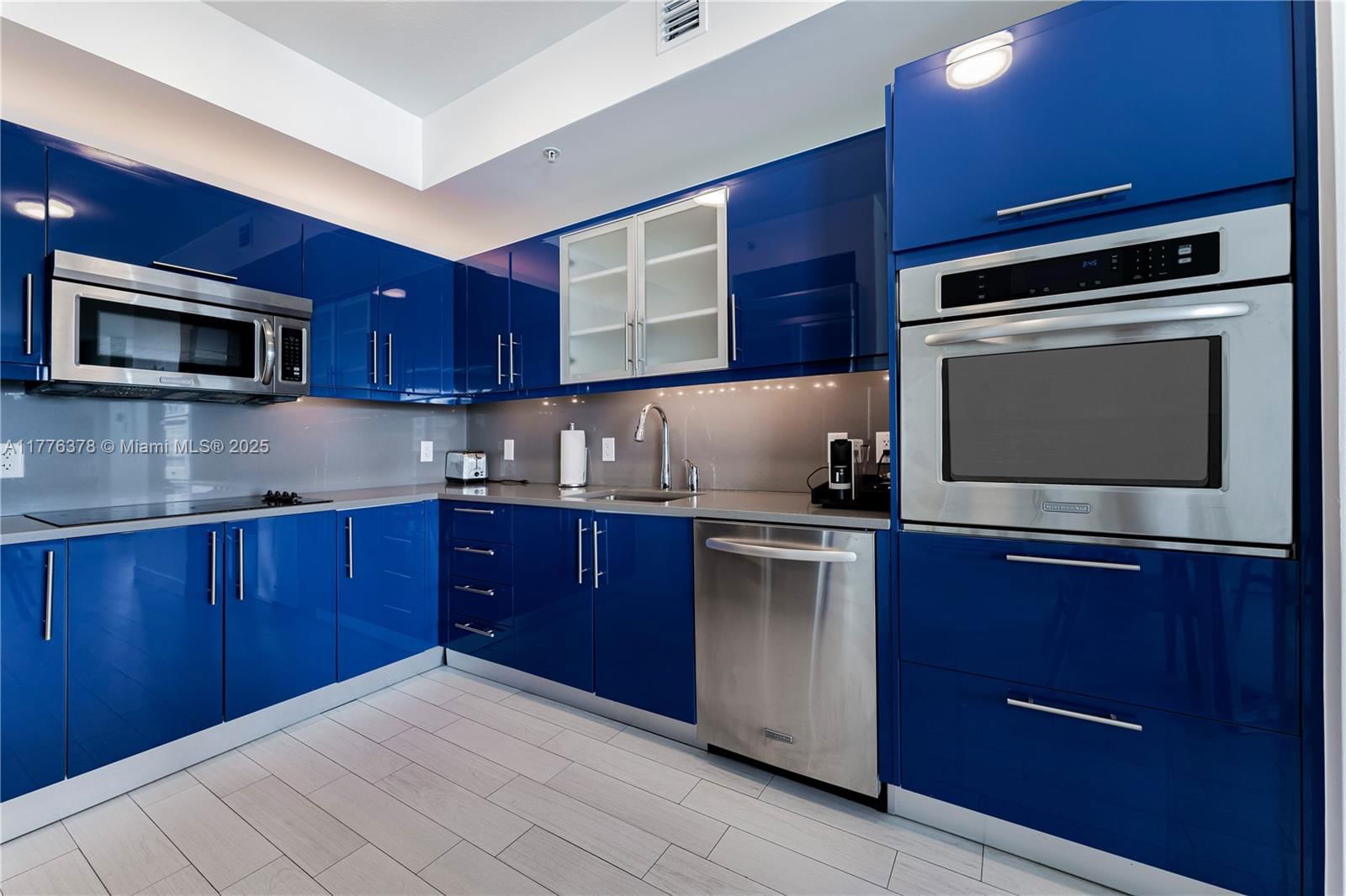 Real estate property located at 3101 Bayshore Dr #1504, Broward, Fort Lauderdale Residence, Fort Lauderdale, FL