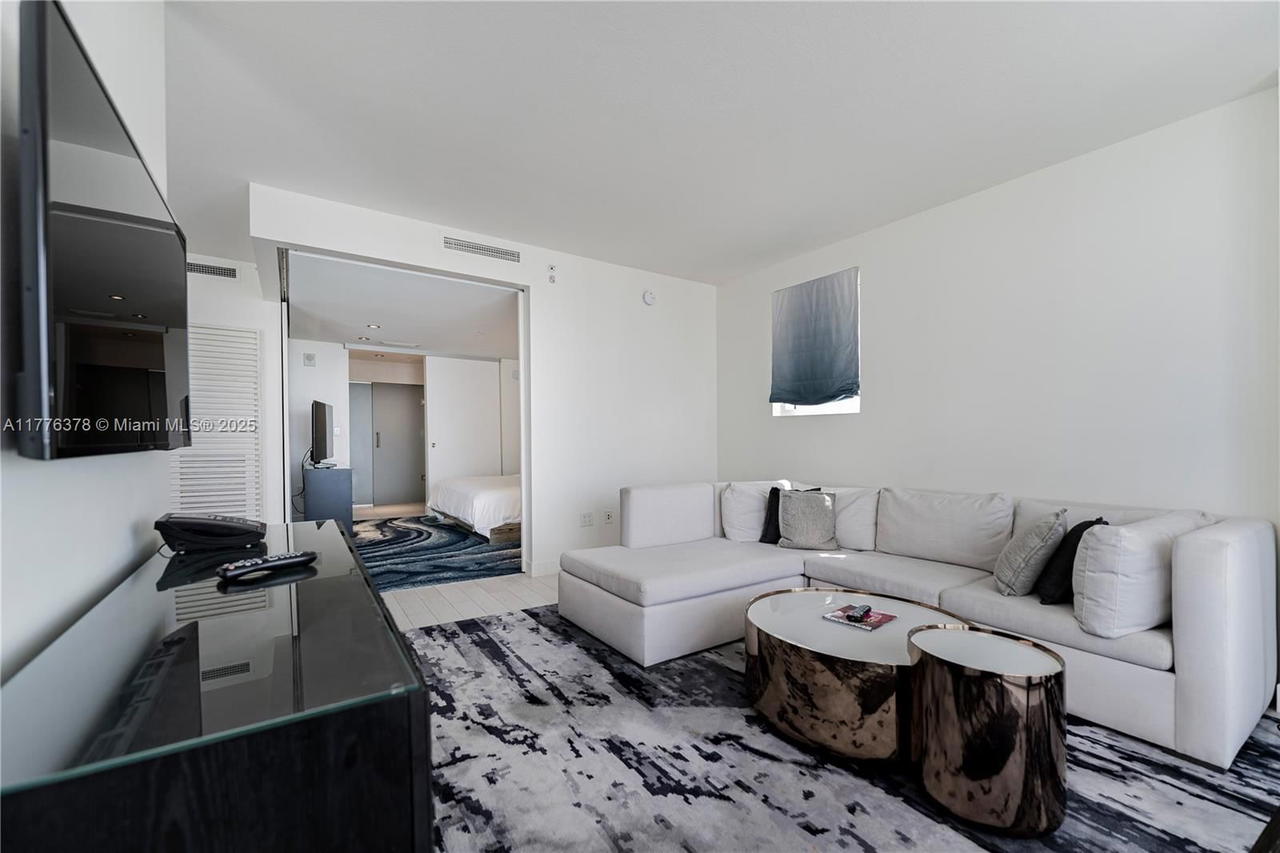 Real estate property located at 3101 Bayshore Dr #1504, Broward, Fort Lauderdale Residence, Fort Lauderdale, FL