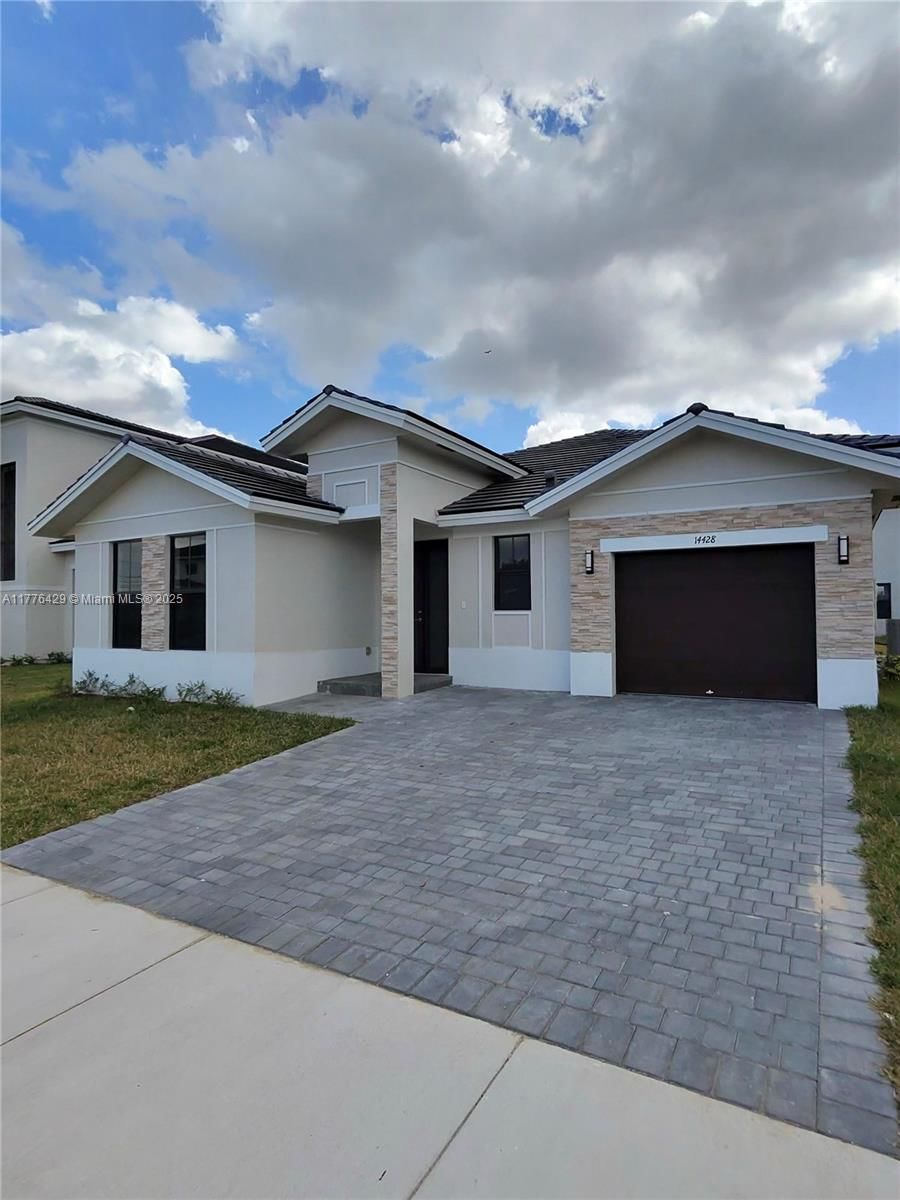 Real estate property located at 14428 13th Ter, Miami-dade, Century Pointe, Miami, FL