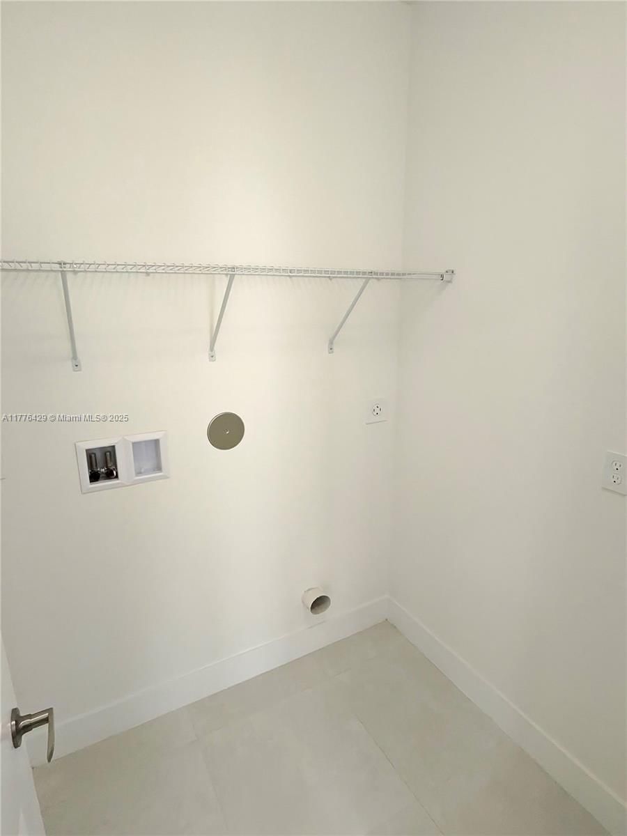 Real estate property located at 14428 13th Ter, Miami-dade, Century Pointe, Miami, FL