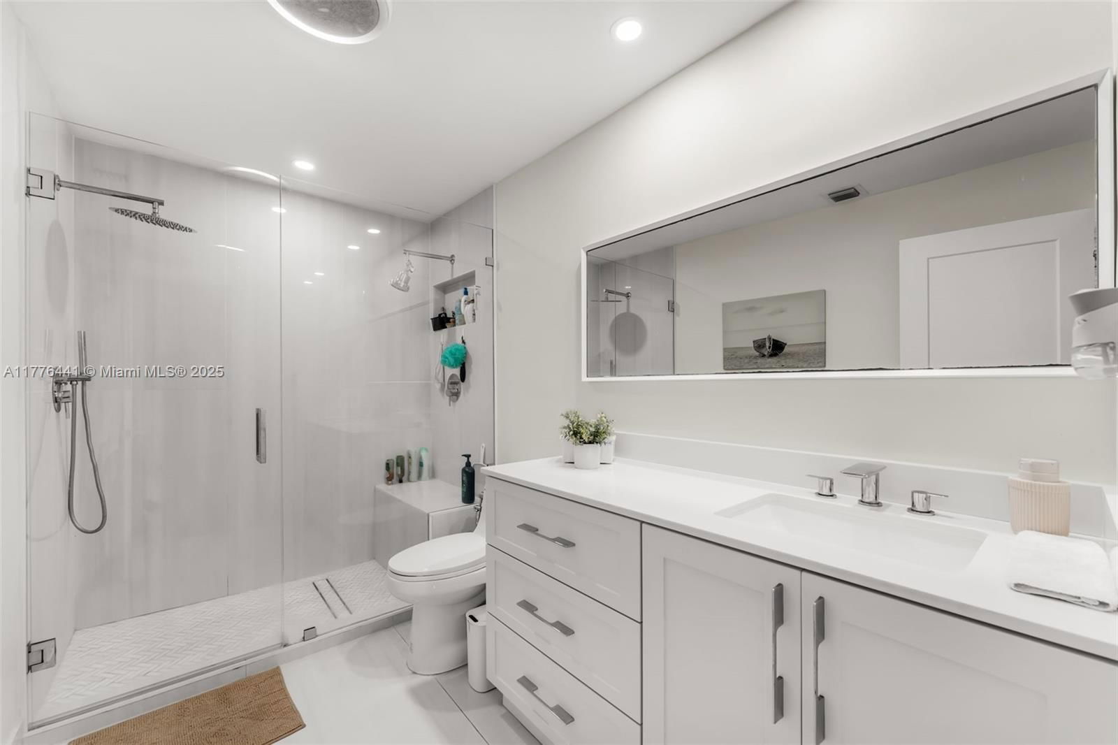 Real estate property located at 17921 85th Ave, Miami-dade, Palm Springs North Sec S, Hialeah, FL