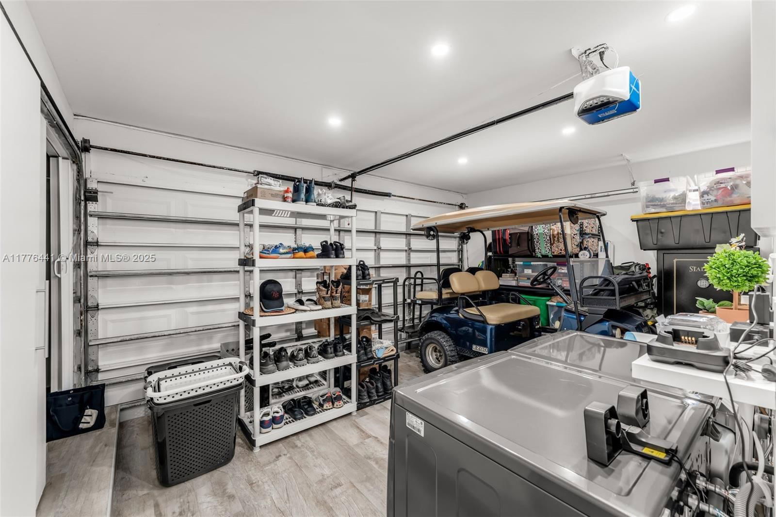 Real estate property located at 17921 85th Ave, Miami-dade, Palm Springs North Sec S, Hialeah, FL