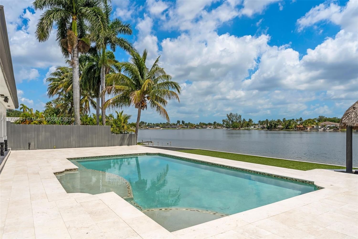 Real estate property located at 17921 85th Ave, Miami-dade, Palm Springs North Sec S, Hialeah, FL