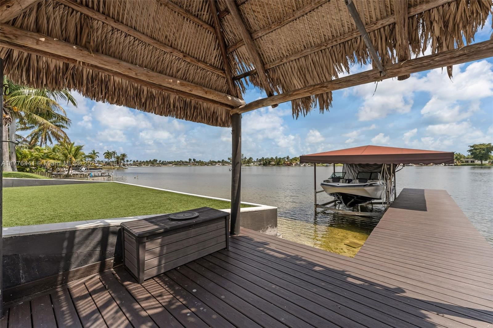 Real estate property located at 17921 85th Ave, Miami-dade, Palm Springs North Sec S, Hialeah, FL