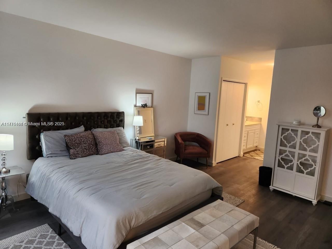 Real estate property located at 5700 Collins Ave #4N, Miami-dade, Seacoast 5700 Condo, Miami Beach, FL
