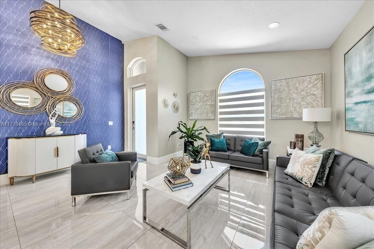 Real estate property located at 19366 25th Ct, Broward, Sunset Lakes Plat Two, Miramar, FL