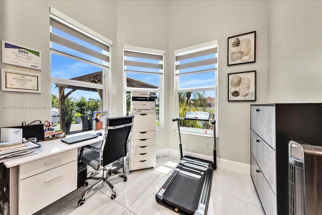 Real estate property located at 19366 25th Ct, Broward, Sunset Lakes Plat Two, Miramar, FL