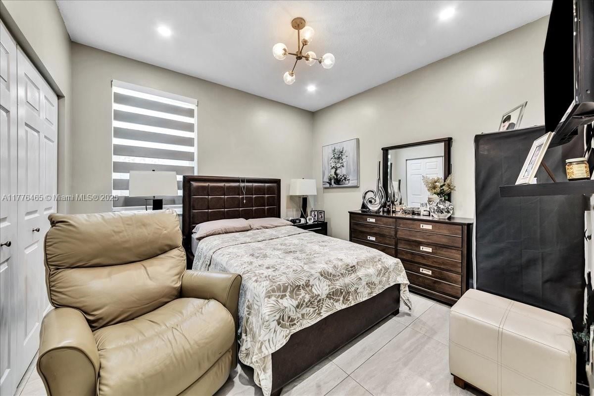 Real estate property located at 19366 25th Ct, Broward, Sunset Lakes Plat Two, Miramar, FL