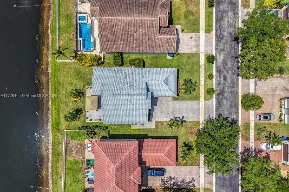 Real estate property located at 19366 25th Ct, Broward, Sunset Lakes Plat Two, Miramar, FL