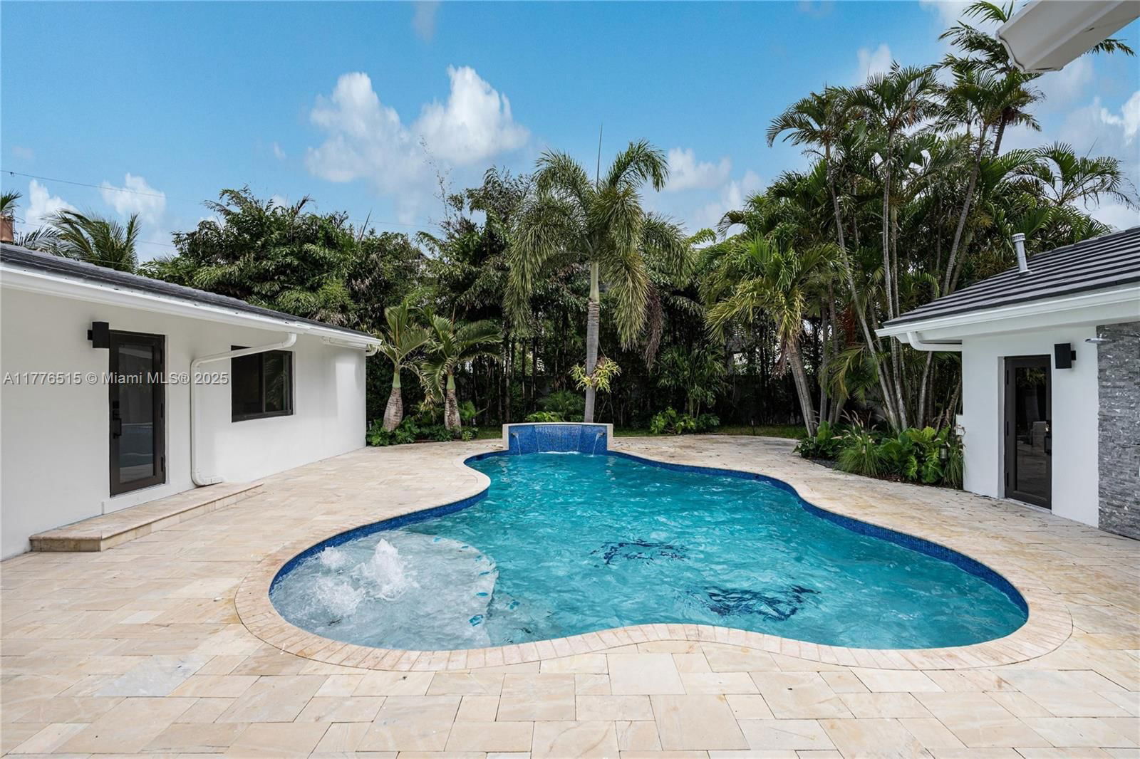 Real estate property located at 3321 16th Pl, Broward, Las Olas By The Sea Ext, Fort Lauderdale, FL