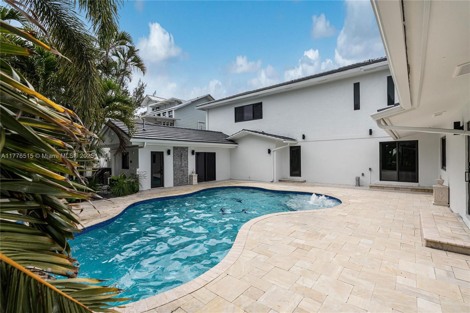 Real estate property located at 3321 16th Pl, Broward, Las Olas By The Sea Ext, Fort Lauderdale, FL