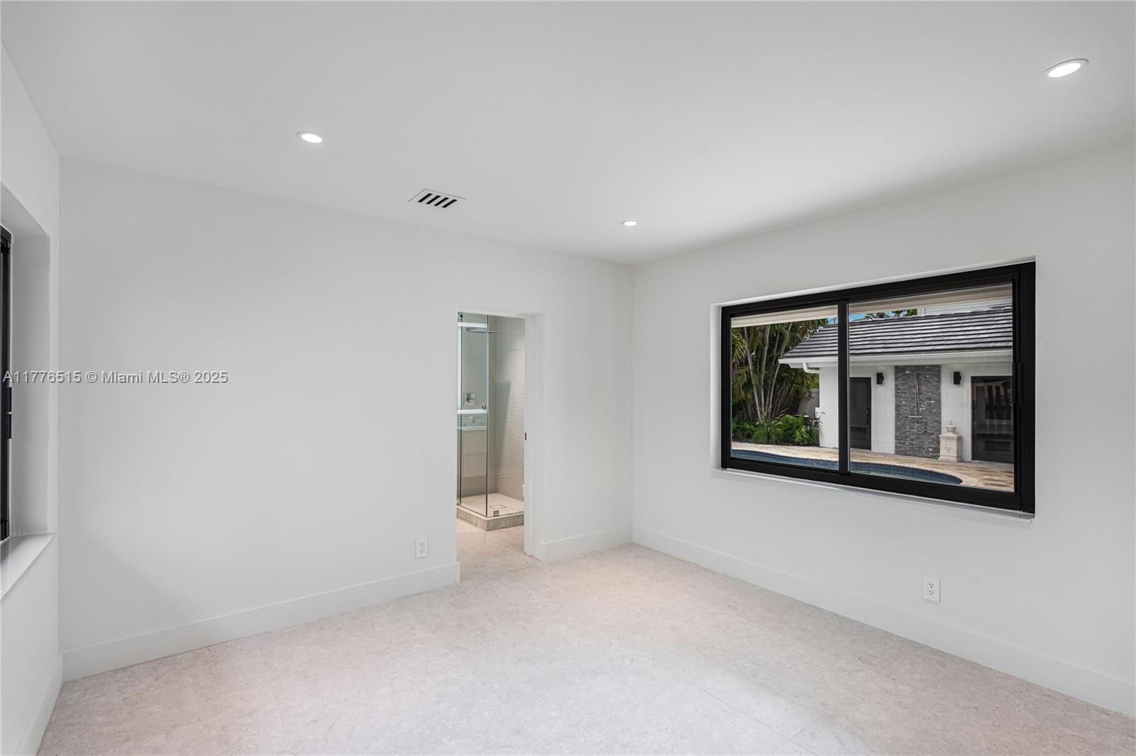 Real estate property located at 3321 16th Pl, Broward, Las Olas By The Sea Ext, Fort Lauderdale, FL