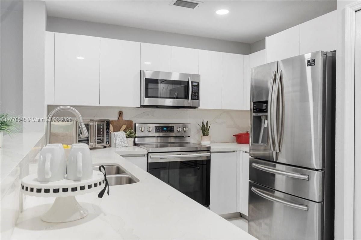 Real estate property located at 8834 Flagler St #4, Miami-dade, Century Park Condo, Miami, FL