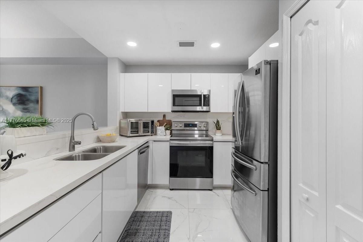 Real estate property located at 8834 Flagler St #4, Miami-dade, Century Park Condo, Miami, FL
