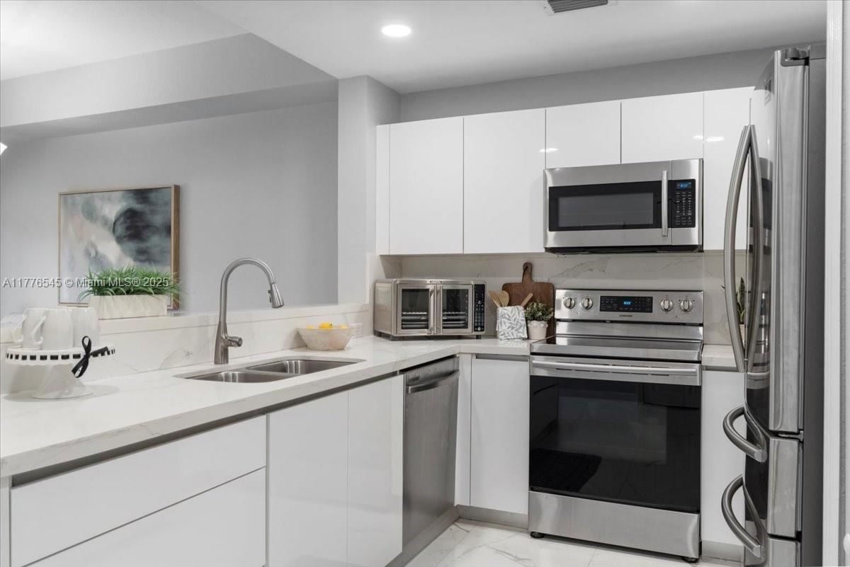Real estate property located at 8834 Flagler St #4, Miami-dade, Century Park Condo, Miami, FL