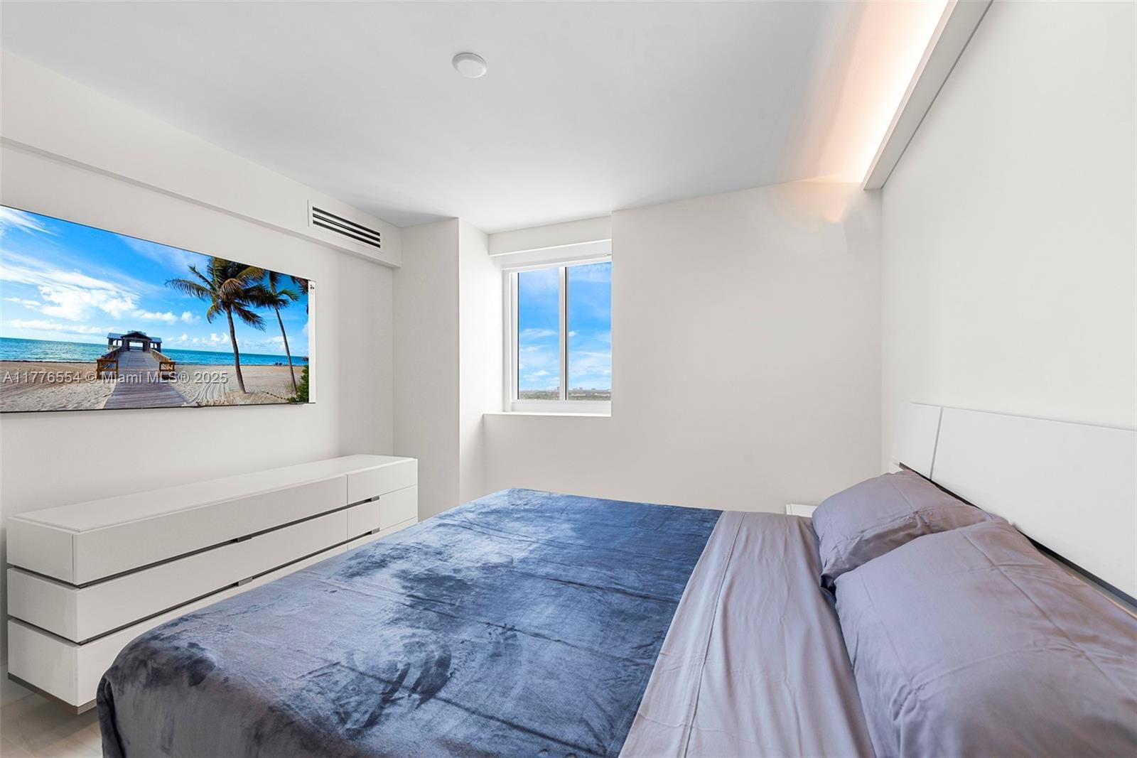 Real estate property located at 4775 Collins Ave #2607, Miami-dade, Green Diamond Condo, Miami Beach, FL