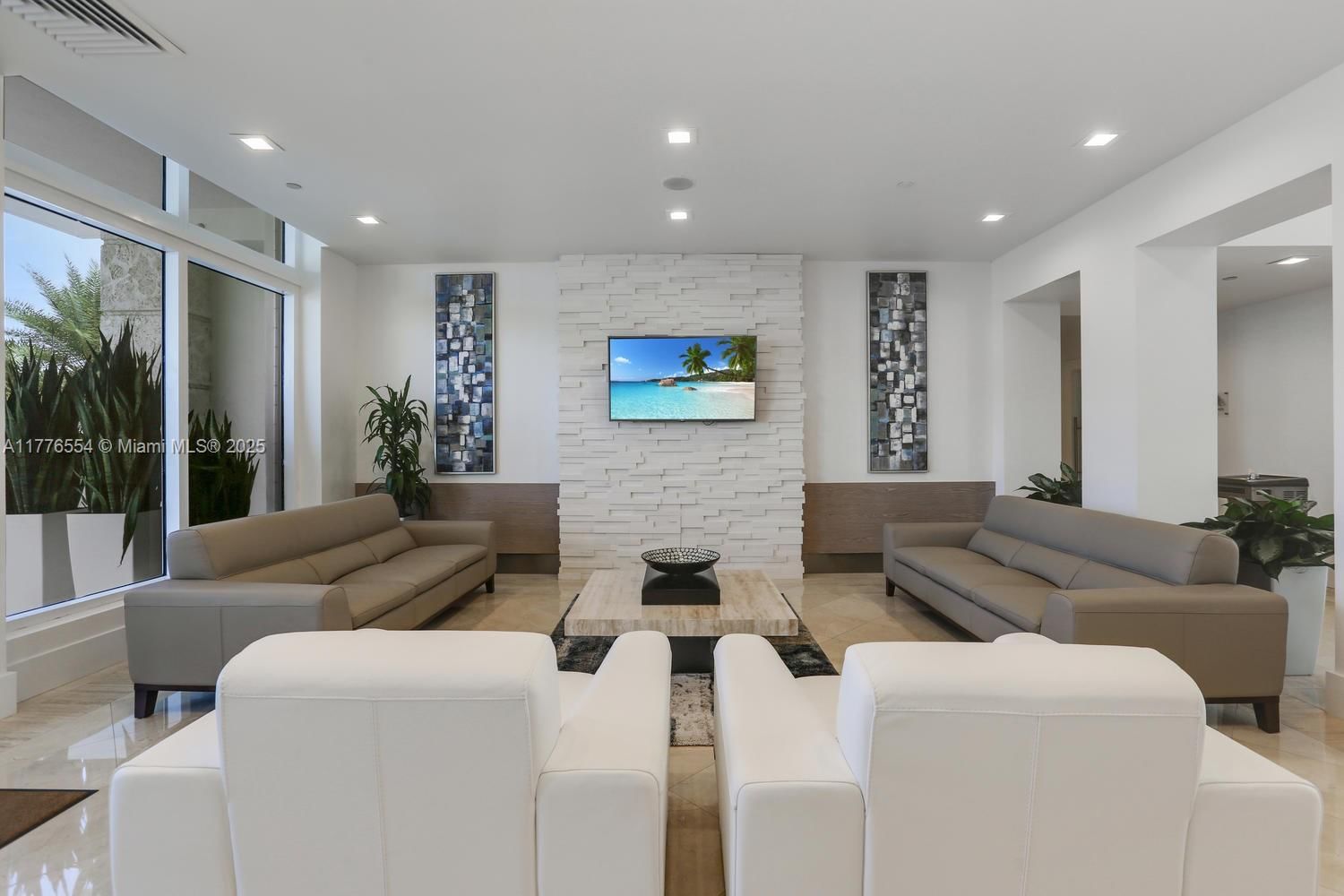 Real estate property located at 4775 Collins Ave #2607, Miami-dade, Green Diamond Condo, Miami Beach, FL