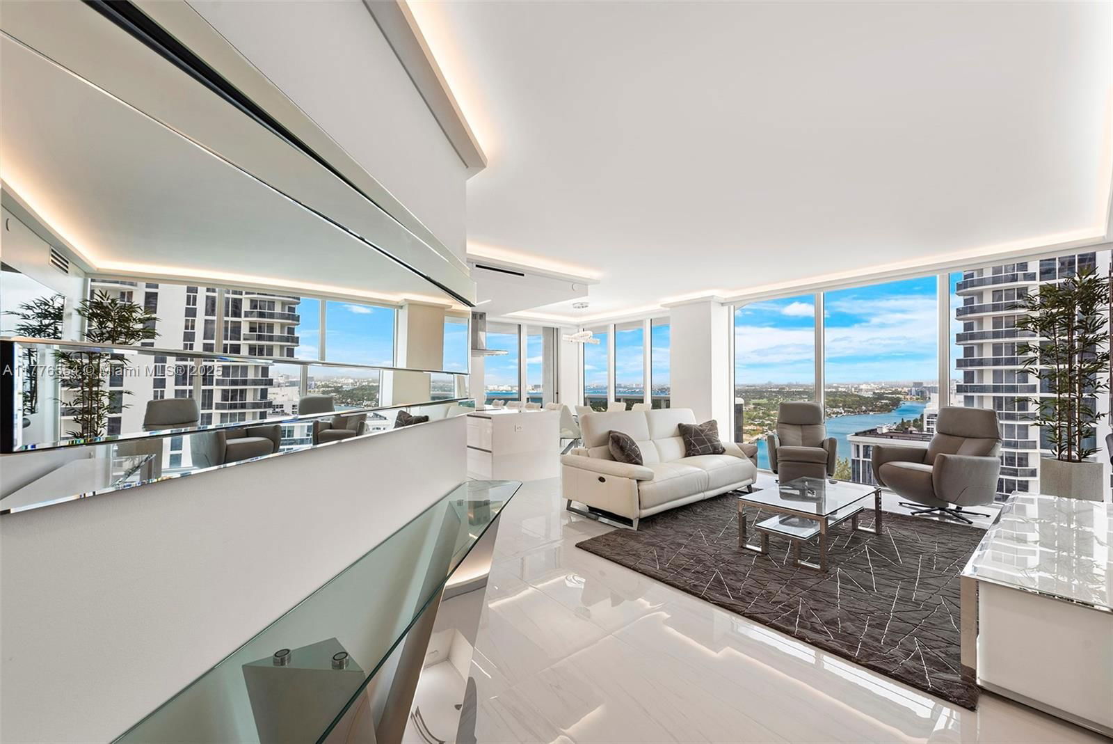 Real estate property located at 4775 Collins Ave #2607, Miami-dade, Green Diamond Condo, Miami Beach, FL