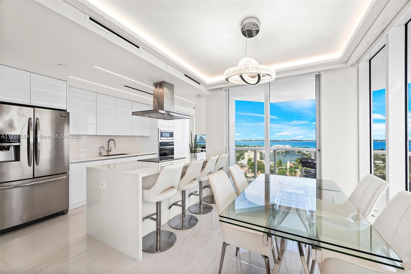 Real estate property located at 4775 Collins Ave #2607, Miami-dade, Green Diamond Condo, Miami Beach, FL