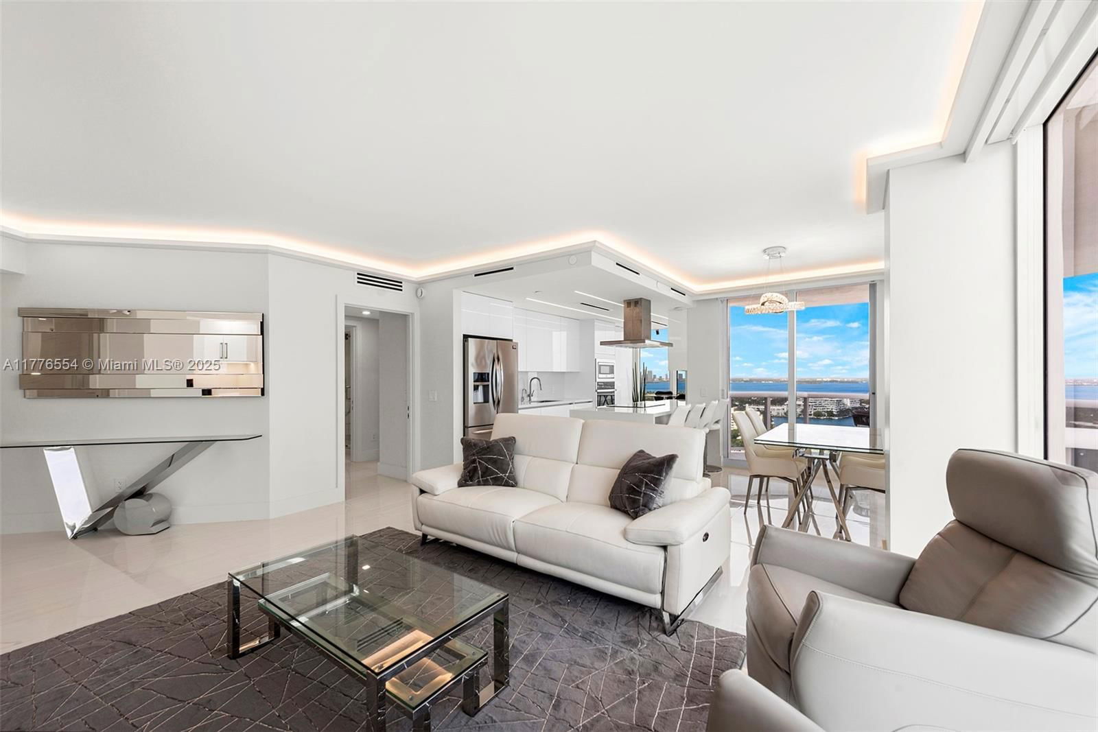 Real estate property located at 4775 Collins Ave #2607, Miami-dade, Green Diamond Condo, Miami Beach, FL
