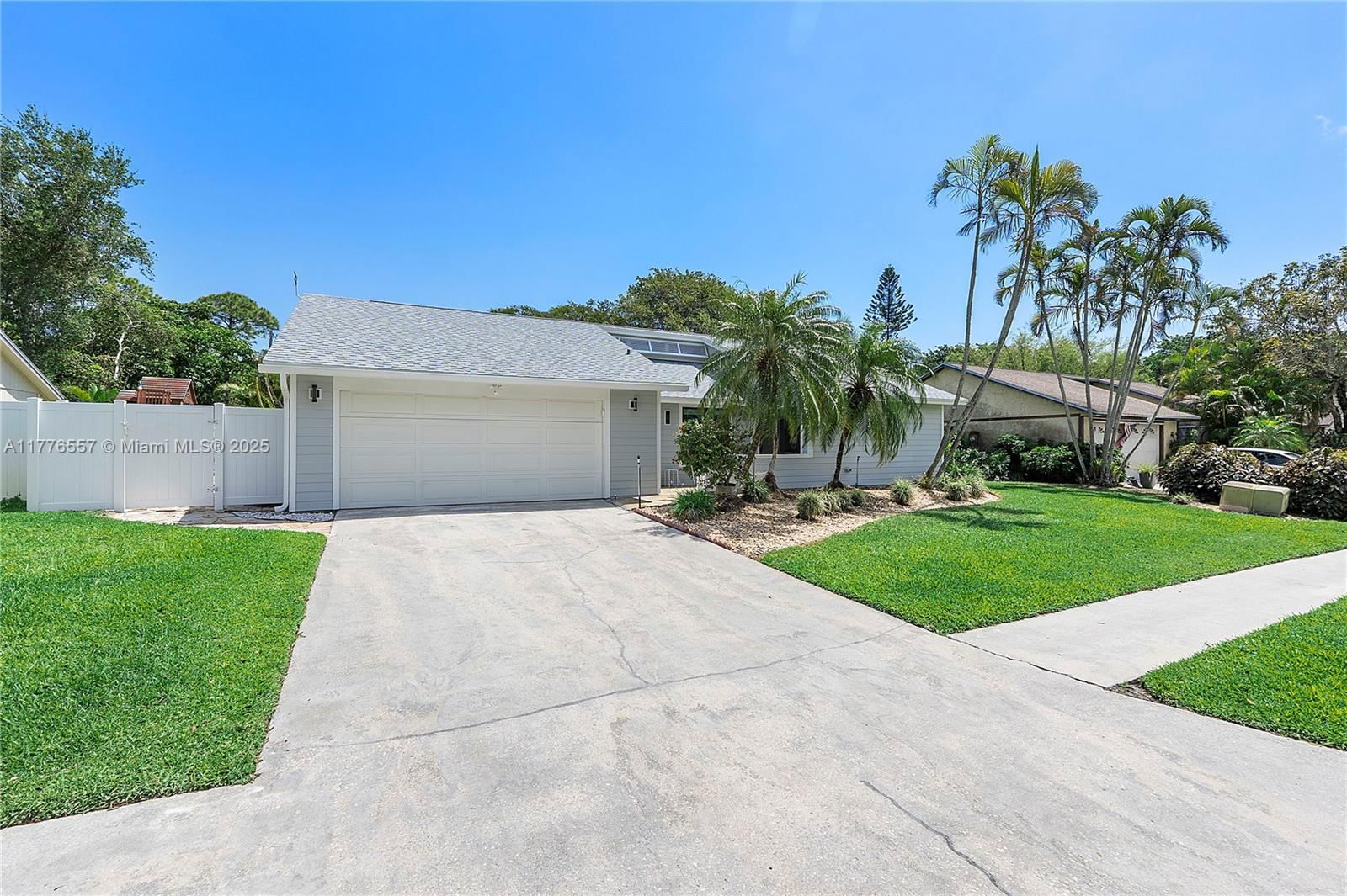 Real estate property located at 9323 Longmeadow Cir, Palm Beach, Woodside, Boynton Beach, FL