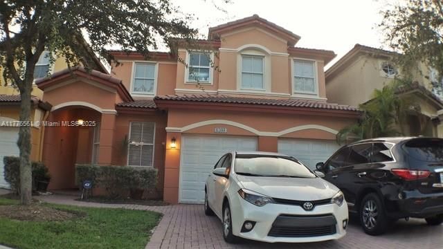 Real estate property located at 8388 114th Path, Miami-dade, Islands At Doral Northwes, Doral, FL