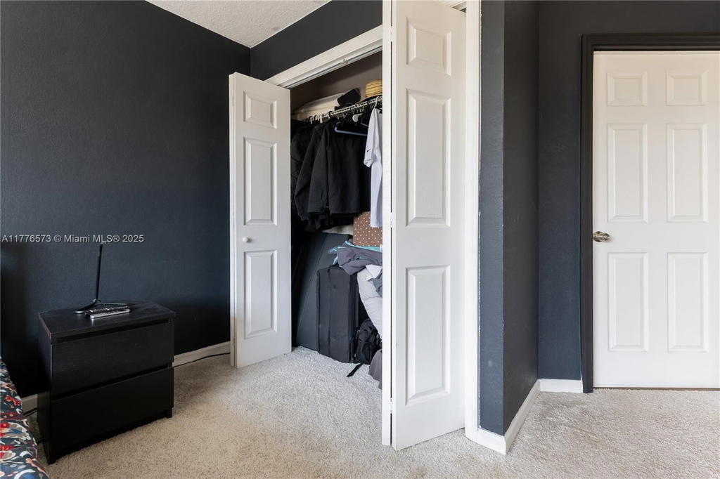 Real estate property located at 1680 191st St #307-2, Miami-dade, Jade Winds Group Allamand, Miami, FL